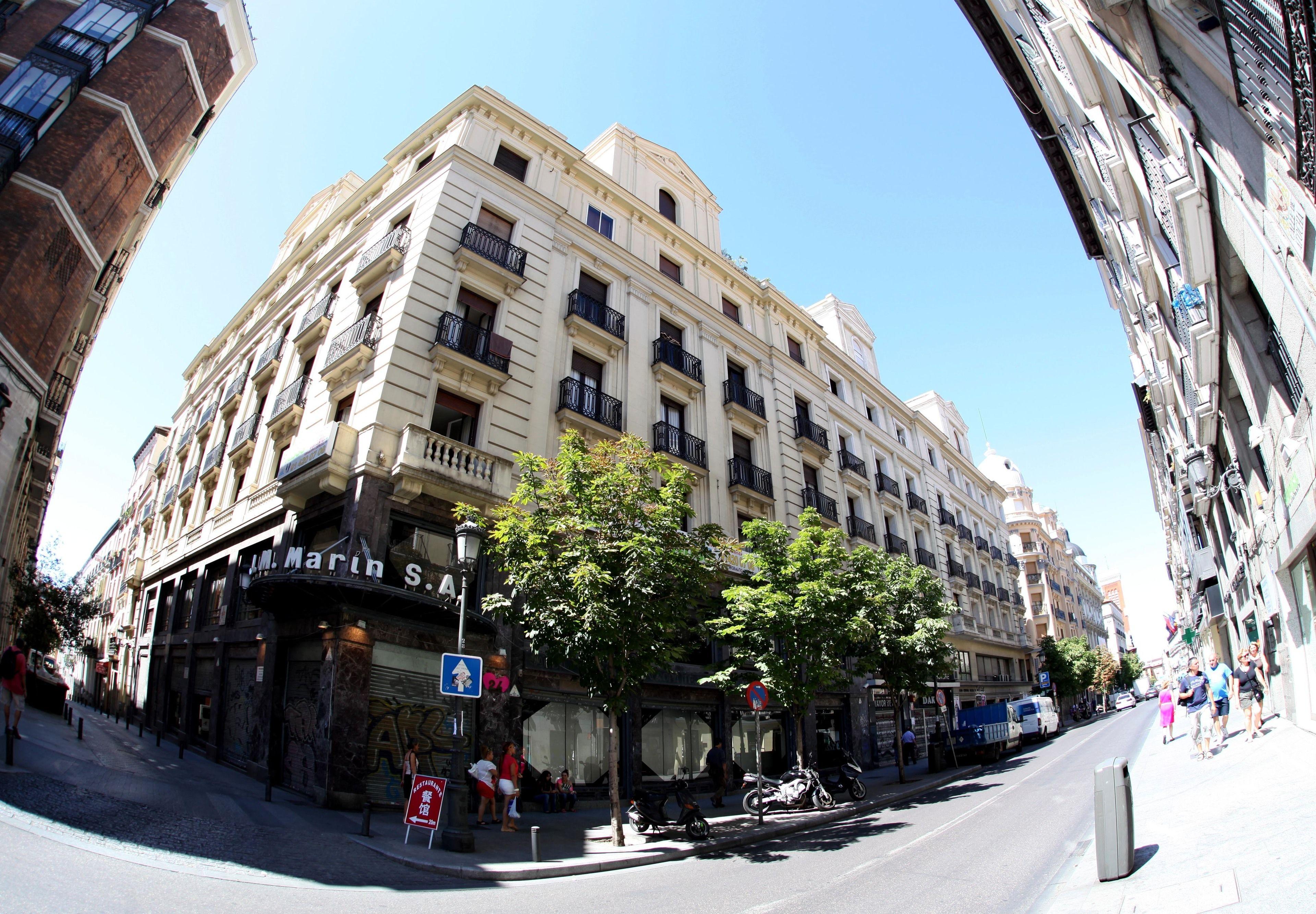 Hostal Sol Square Madrid — Photos 1